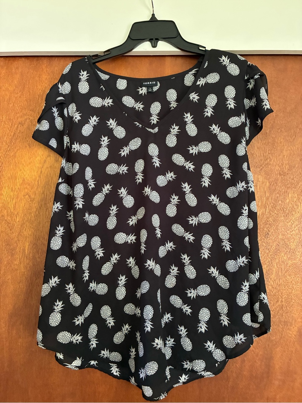 Torrid Black Tee with White Pineapple Print V-Neck